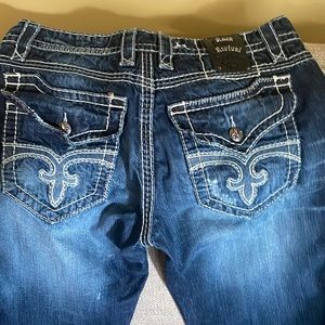 These are mens Rock Rivivals. They are size 36/32.